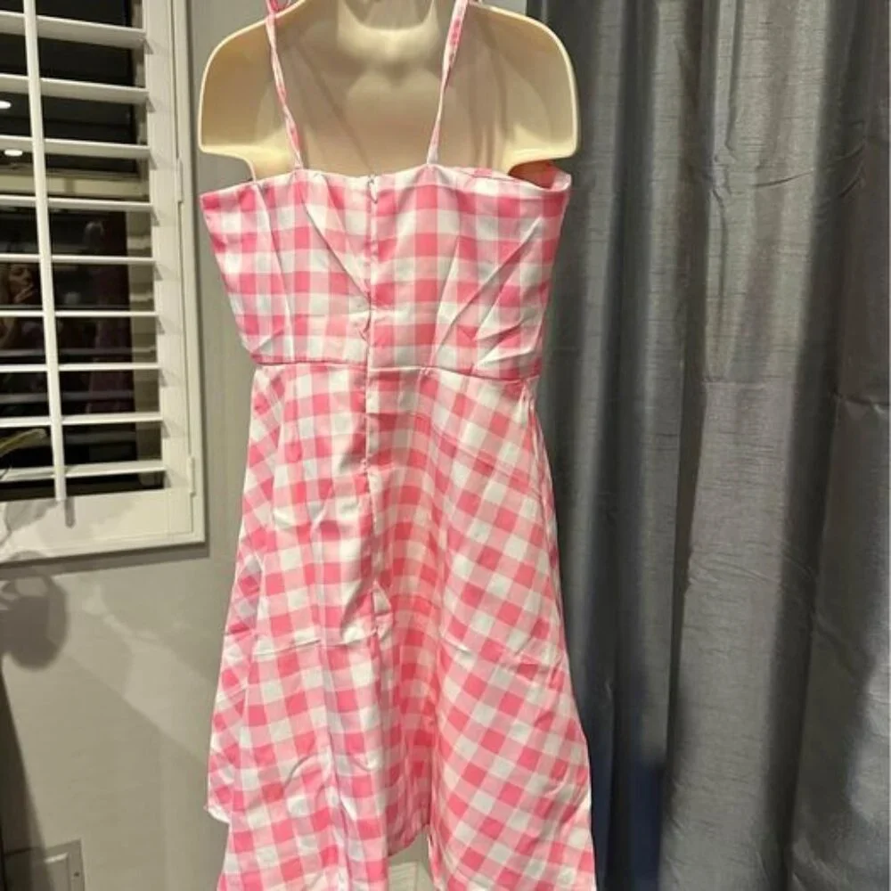 New: 50’s pink plaid dress‎ w jewelry & bows (9-10 years old)